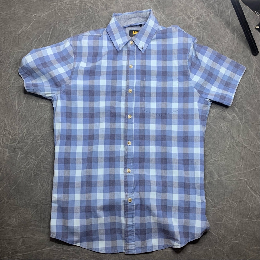 Lee Blue Pattern Button-Up Short Sleeve